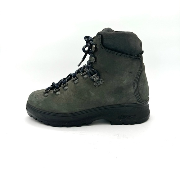 Trezeta Hiking Outdoor Boots 7.5 Women Unisex, Perfect for Winter & Warm Weather - Picture 3 of 17